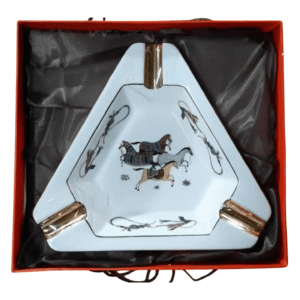 cigar ashtray as 370 min.png