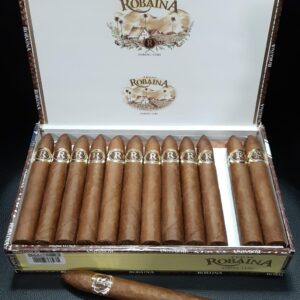 vegas robaina unicos.jpg