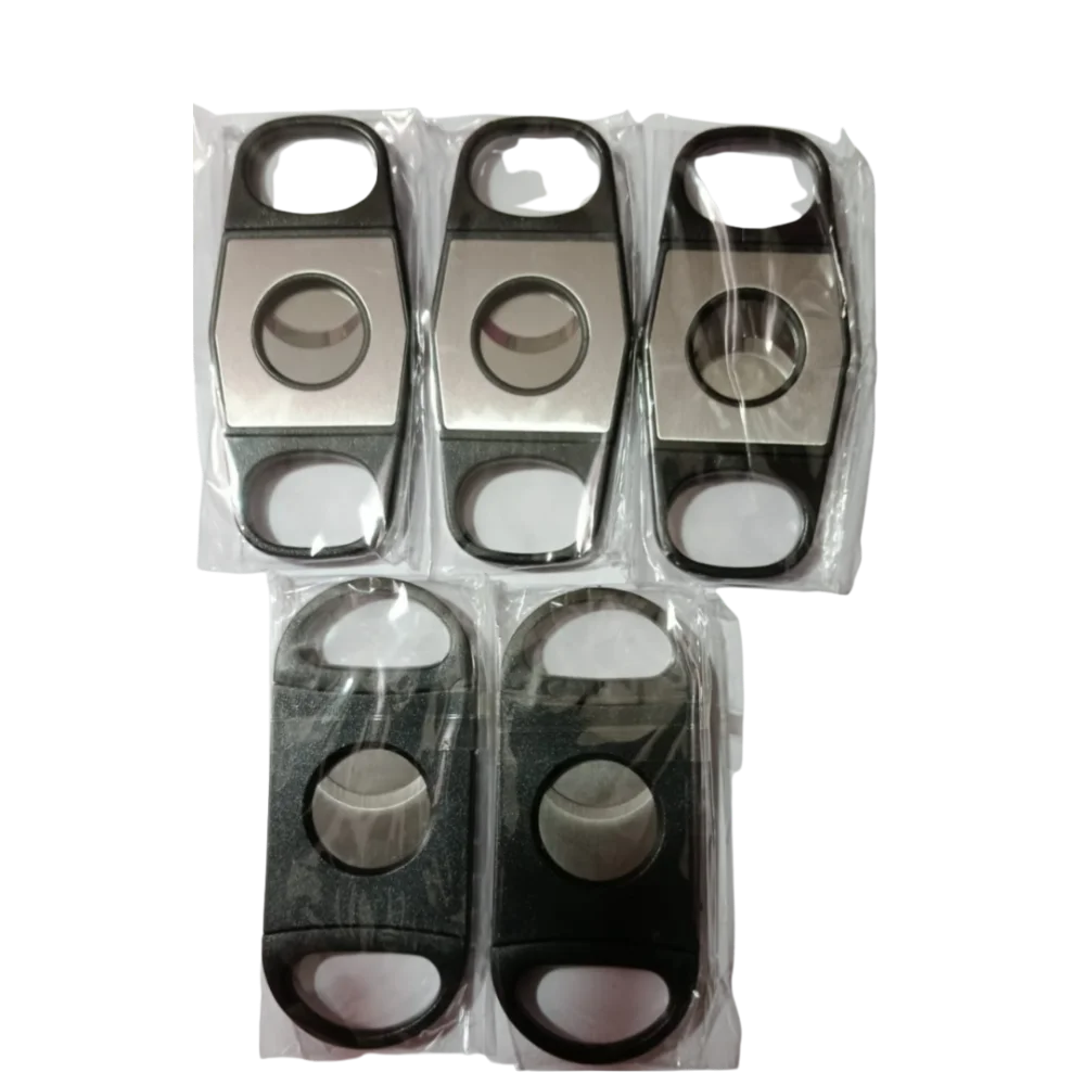 Metal Cutter 1 Metal cutter